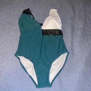 Sexy one piece swim by Gabifresh Sz 10D-DD